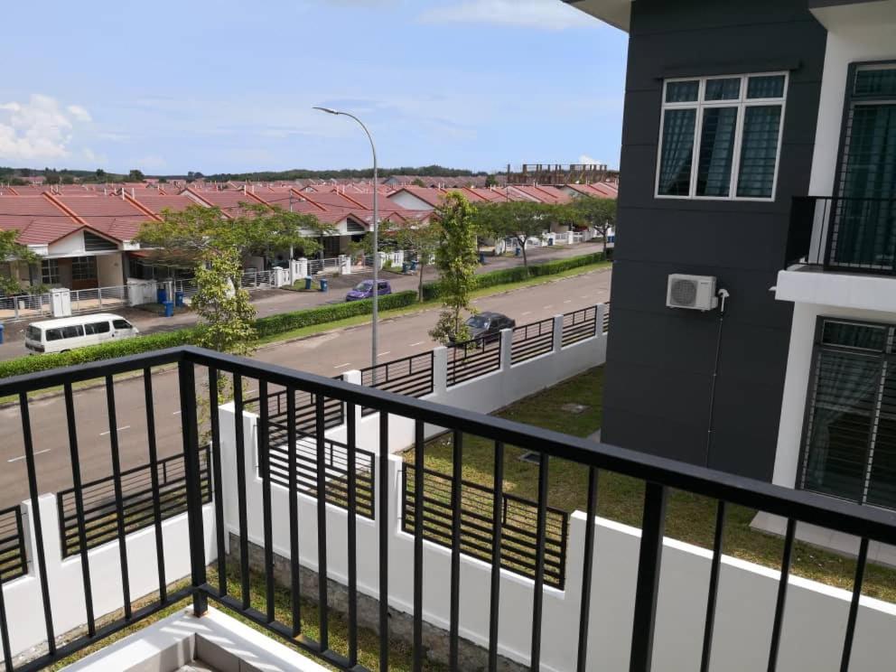Johor Desaru Beach Bungalow Villas Kangkar Chemaran Esterno foto