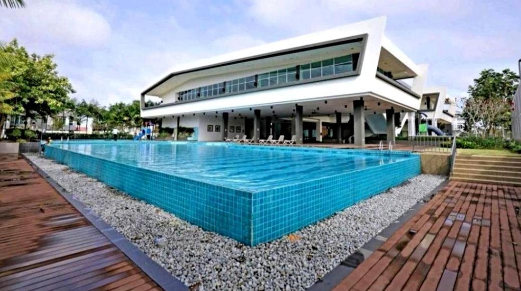 Johor Desaru Beach Bungalow Villas Kangkar Chemaran Esterno foto